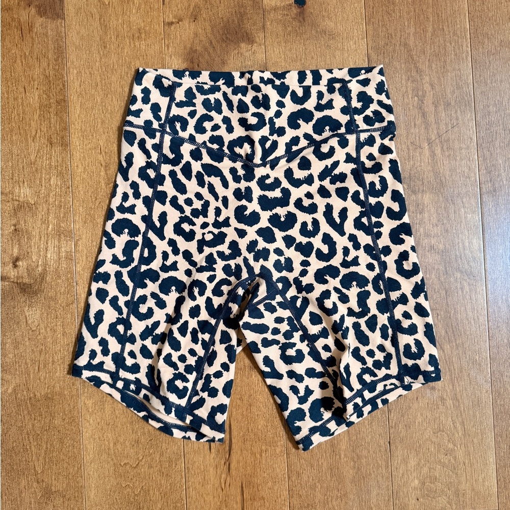 Vitality Leopard Print Women's Biker Shorts Size Small